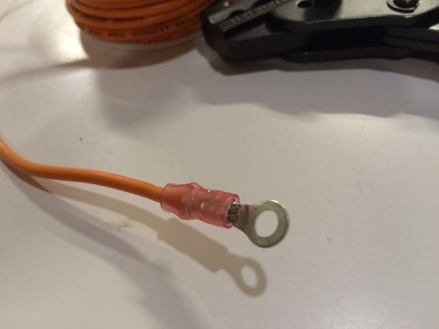 Zoom in wire crimping