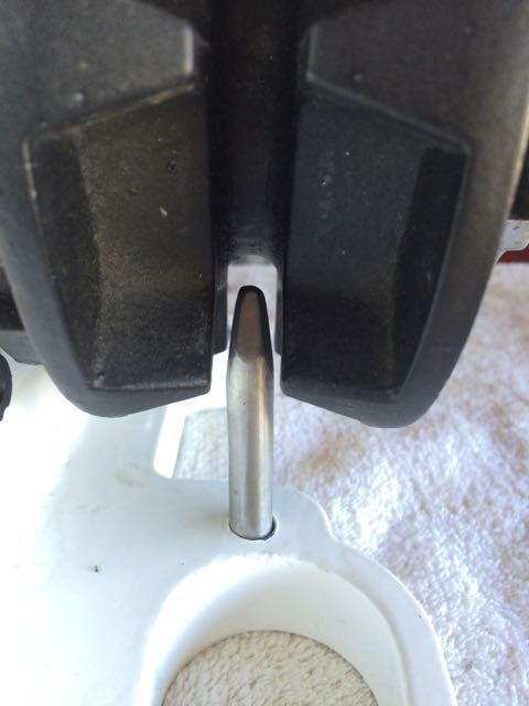 Zoom in SL555 windlass