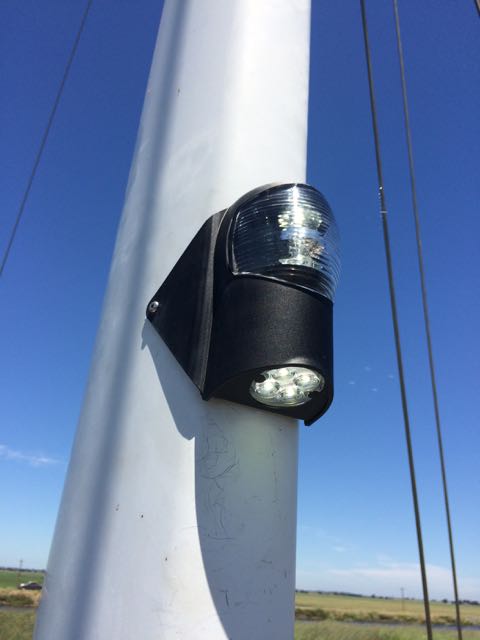 Zoom in LED steaming light