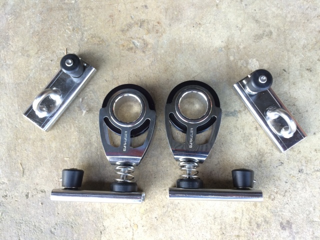 Zoom in Garhauer jib cars and spring-loaded blocks