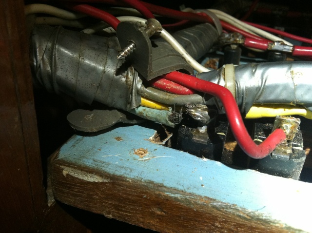 Zoom in breaker panel