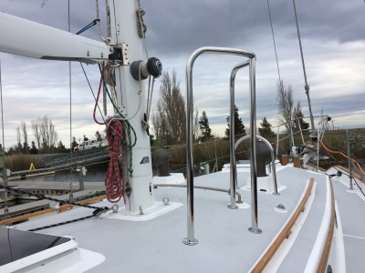 mast pulpit